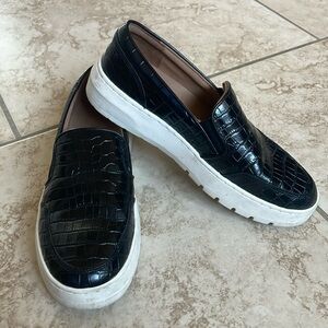 Stylish Black Croc-Embossed Slip-On Sneakers